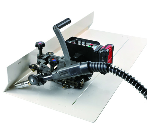 cs b471 battery powered fillet stitch and continuous welder lightweigh