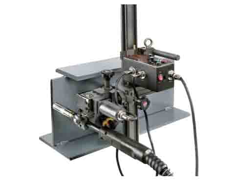 CS-V UP Vertical-Up, Multiposition Weaving Welder